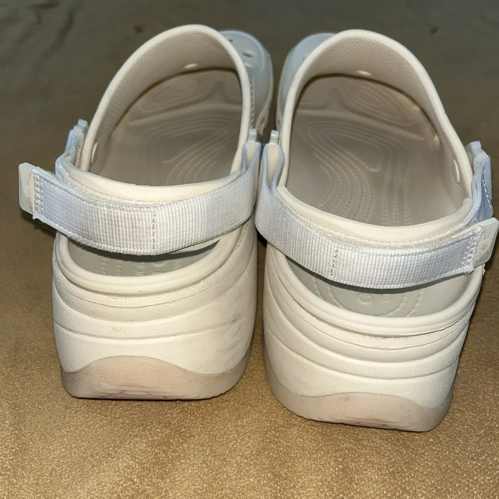 Crocs Hiker Xscape Clog BONE Womens 12.5 Mens 11 208365-108 Trail‎ Beach Shoes